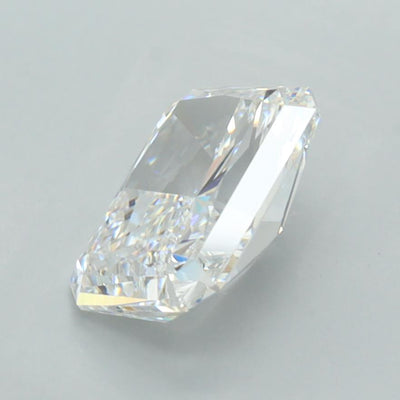 2.05 Carat Radiant Lab Diamond :: Greenstar spin frame 04