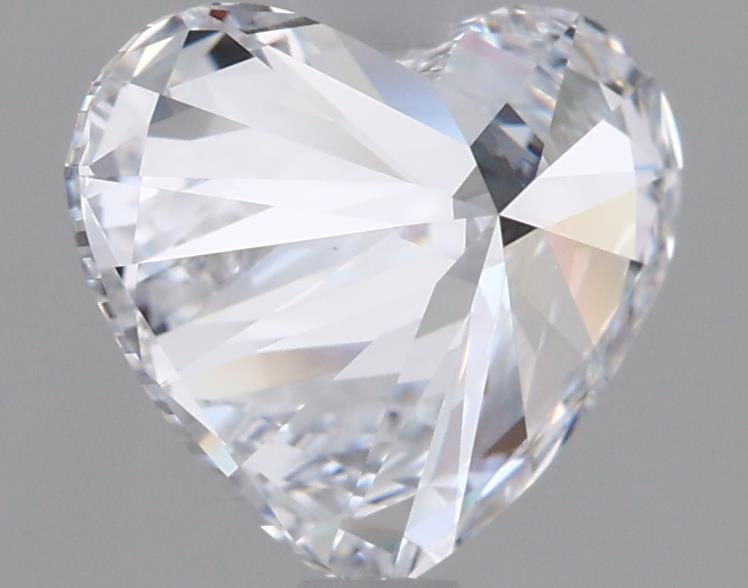 1.50 Carat Heart Lab Diamond :: Greenstar spin frame 04