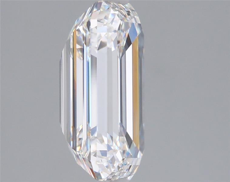 3.06 Carat Emerald Lab Diamond :: Greenstar spin frame 04