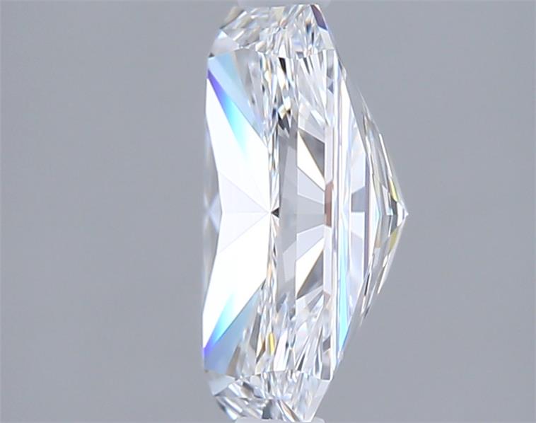 2.01 Carat Radiant Lab Diamond :: Greenstar spin frame 04