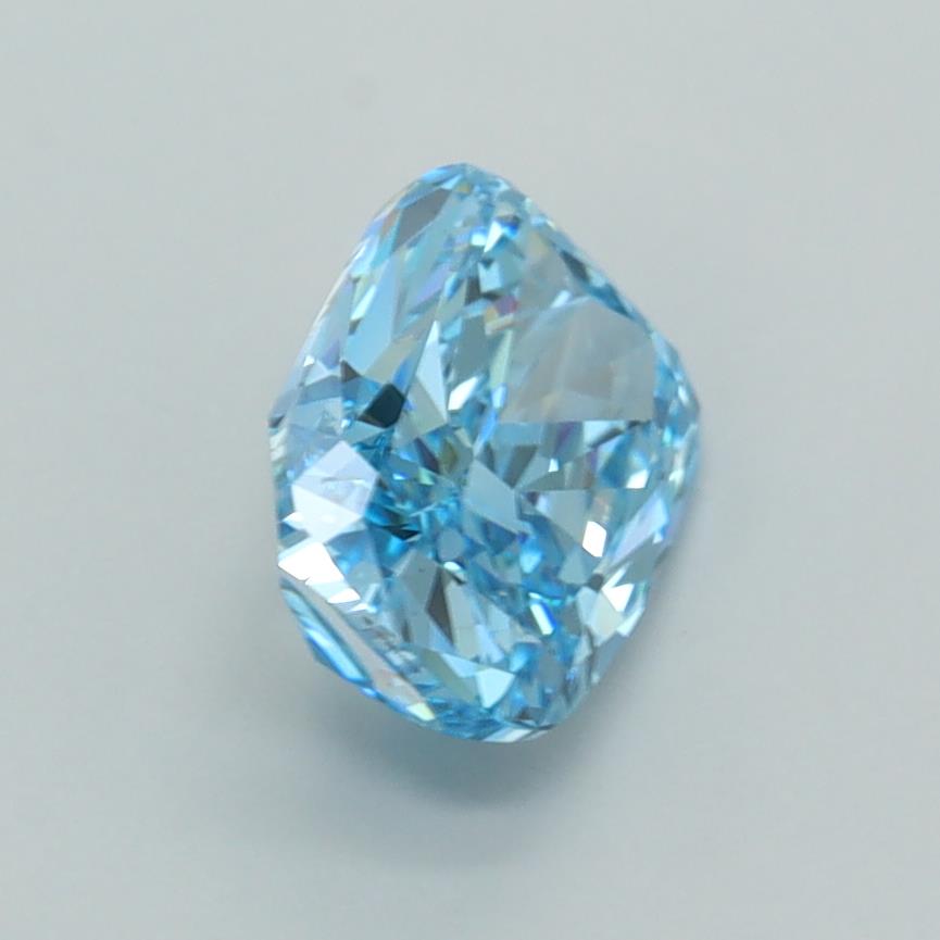 1.52 Carat Cushion Lab Diamond :: Greenstar spin frame 04