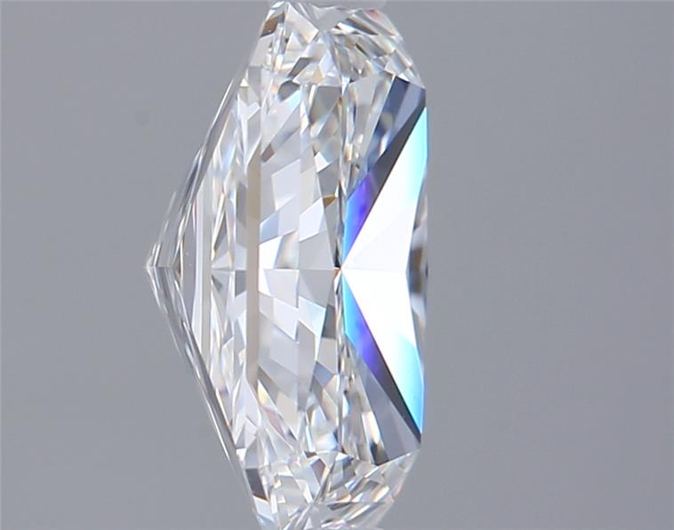2.04 Carat Radiant Lab Diamond :: Greenstar spin frame 04