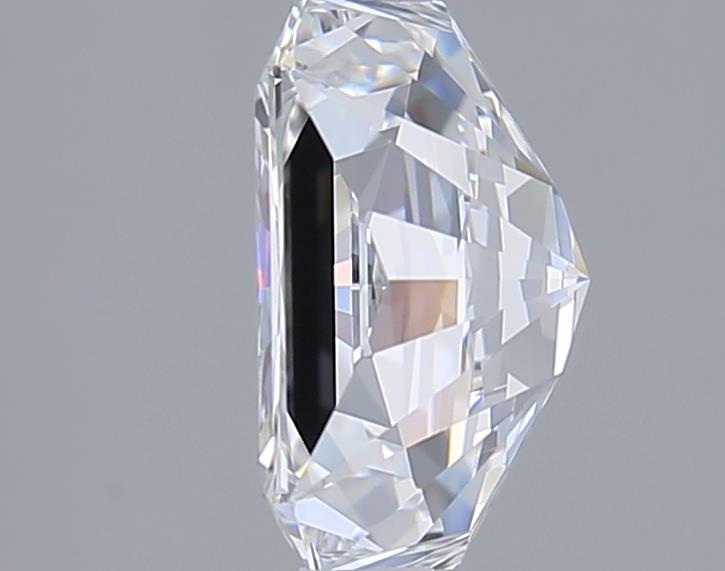 2.01 Carat Radiant Lab Diamond :: Greenstar spin frame 04