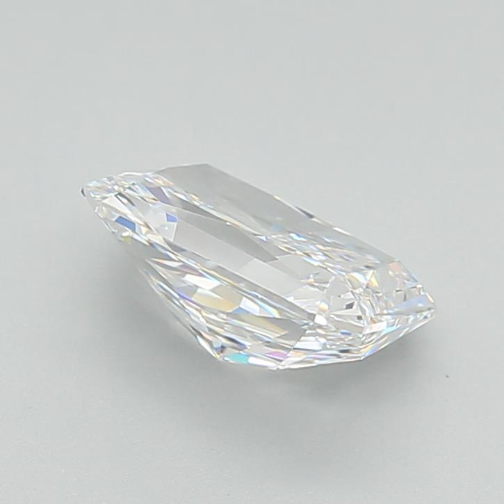 2.10 Carat Radiant Lab Diamond :: Greenstar spin frame 04