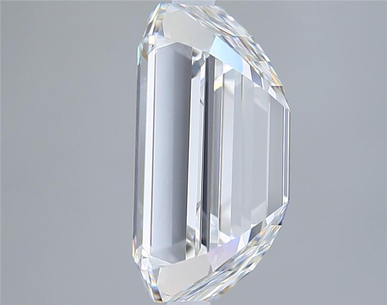 7.04 Carat Emerald Lab Diamond :: Greenstar spin frame 04