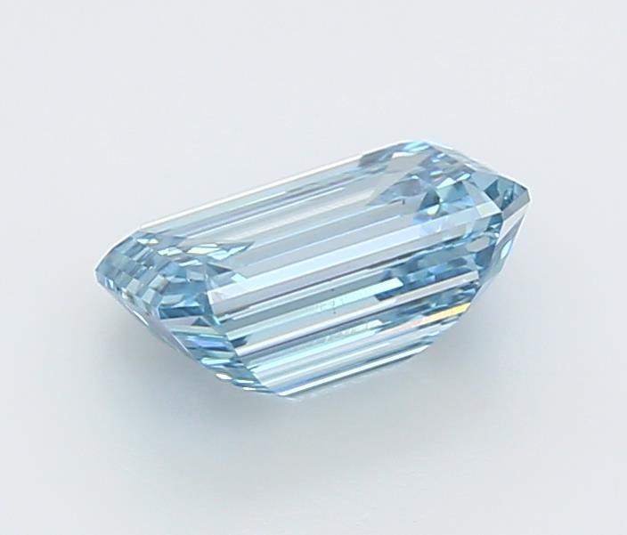 1.98 Carat Emerald Lab Diamond :: Greenstar spin frame 04