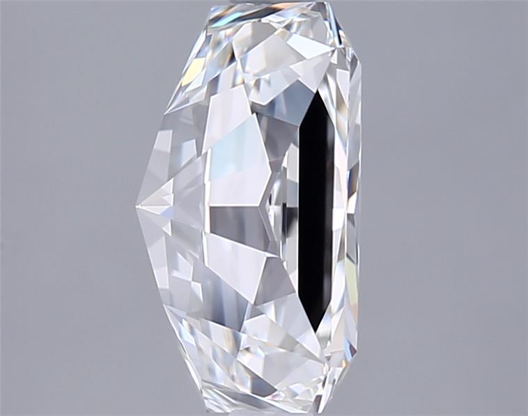 3.04 Carat Radiant Lab Diamond :: Greenstar spin frame 04