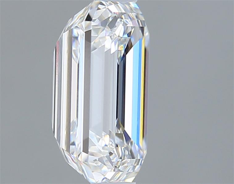 2.01 Carat Emerald Lab Diamond :: Greenstar spin frame 04