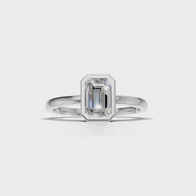 Ring Emerald Bezel 18k White Gold 1ct :: RING EMERALD BEZEL 18K White Gold 1ct 4.mp4